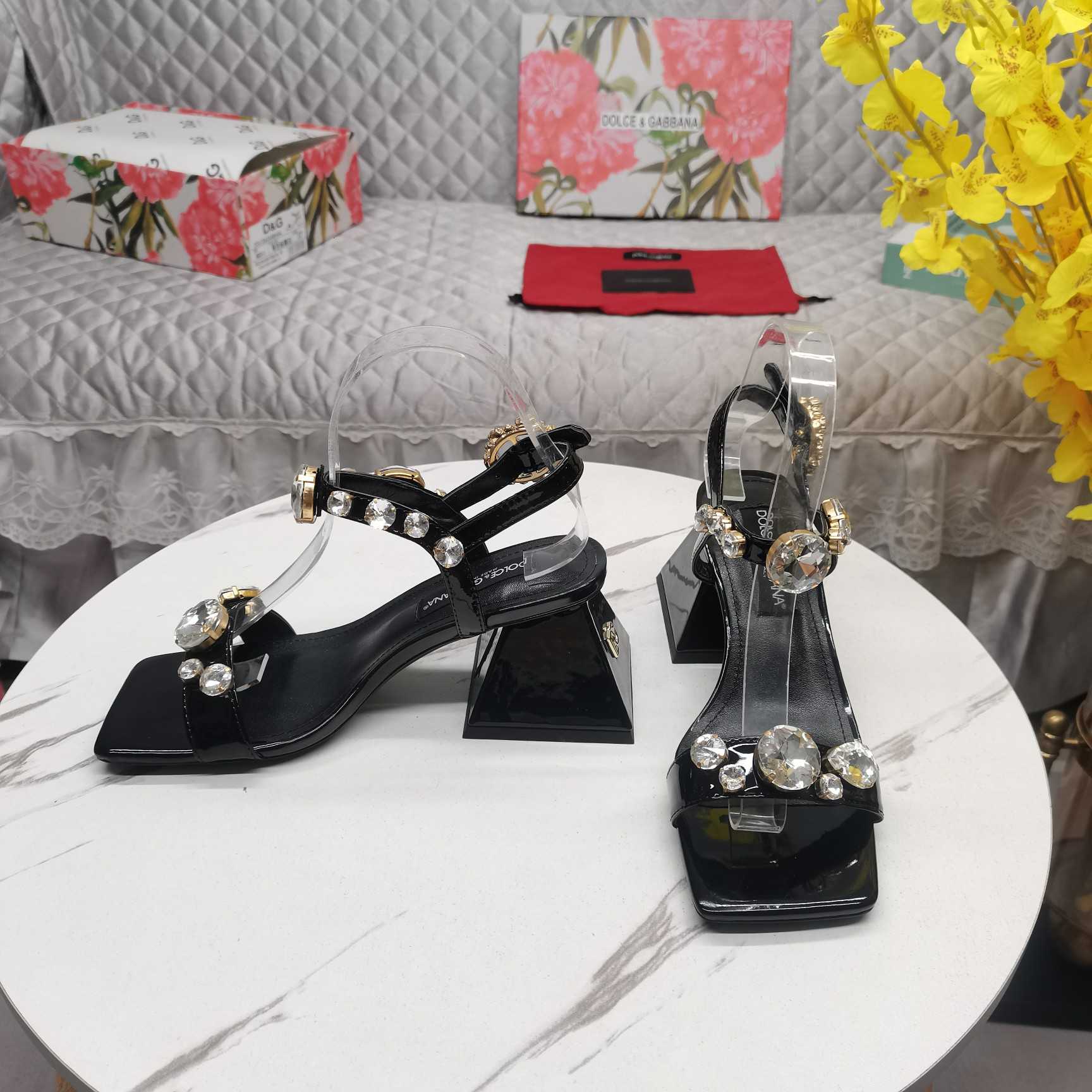 Dolce & Gabbana Polished Calfskin Sandals With Crystals - PerfectKickZ