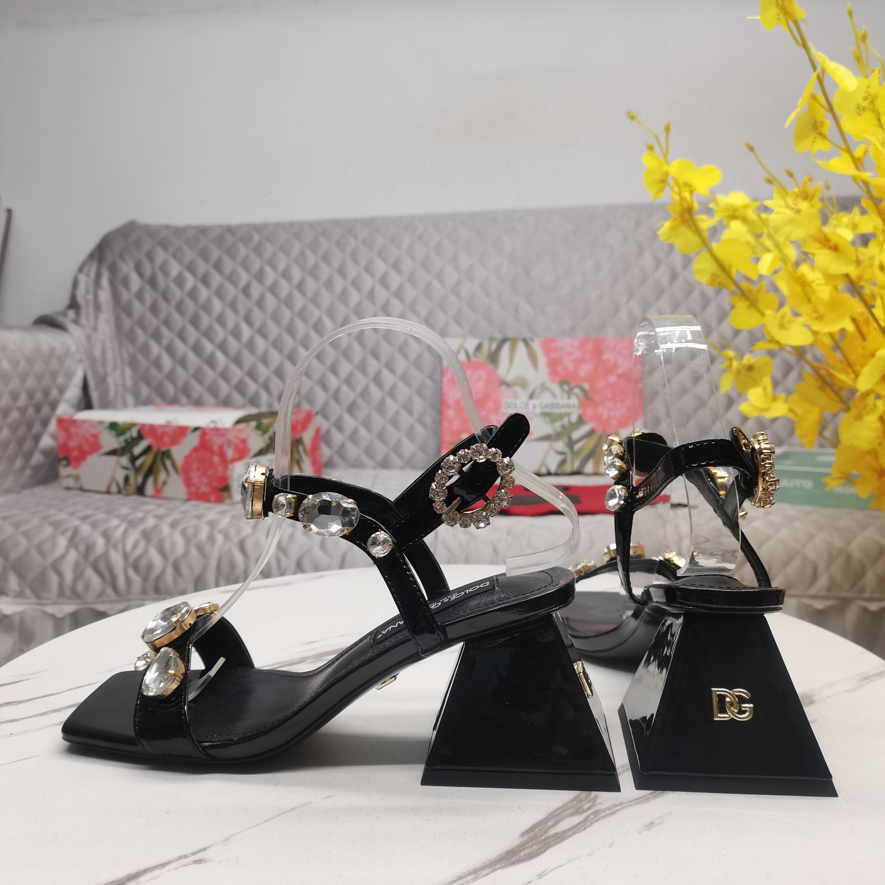 Dolce & Gabbana Polished Calfskin Sandals With Crystals - PerfectKickZ