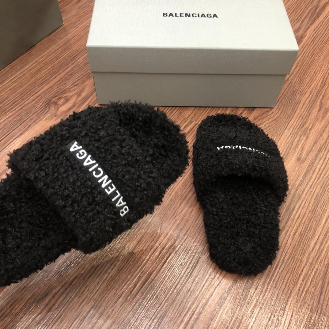 Balenciaga Furry Slide Sandal - PerfectKickZ
