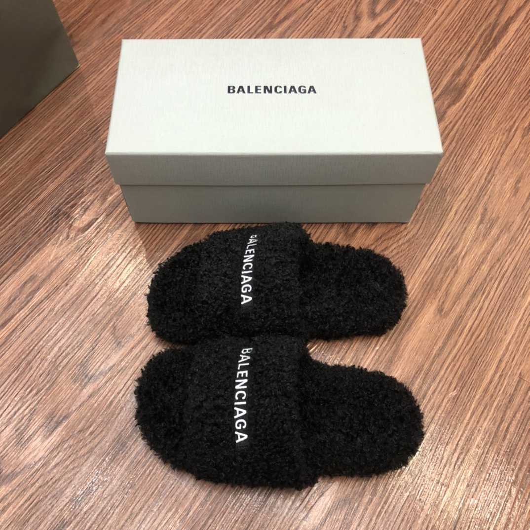 Balenciaga Furry Slide Sandal - PerfectKickZ