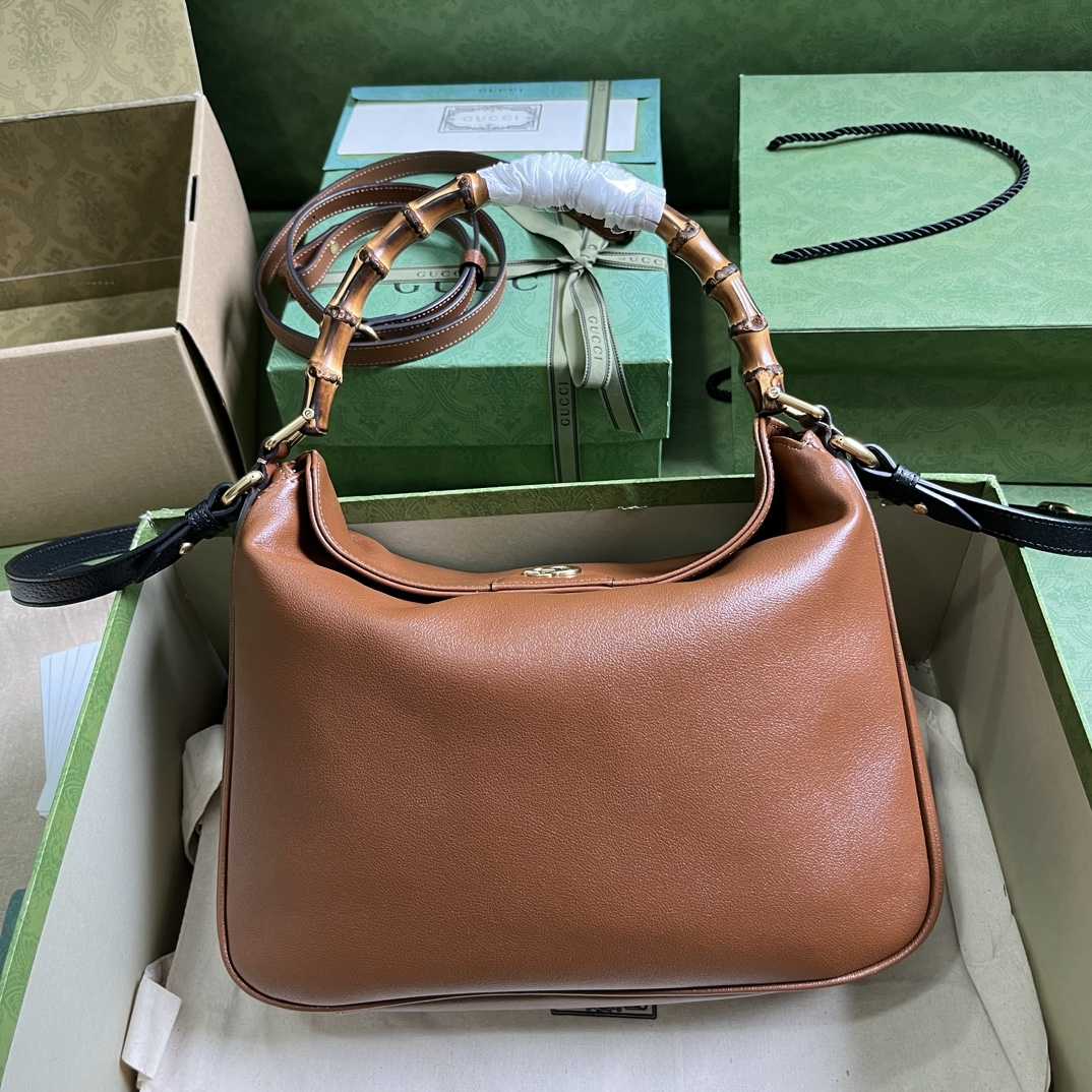 Gucci Diana Medium Shoulder Bag(30-23-6.5cm) - PerfectKickZ