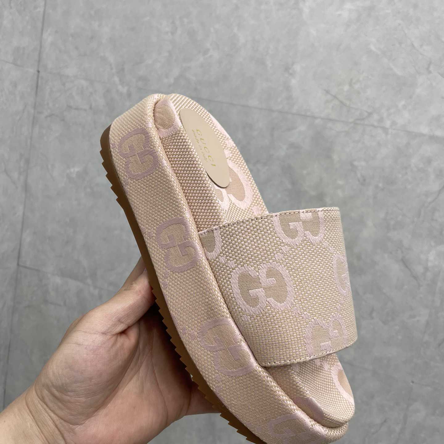 Gucci Women's Jumbo GG Platform Slide Sandal - PerfectKickZ