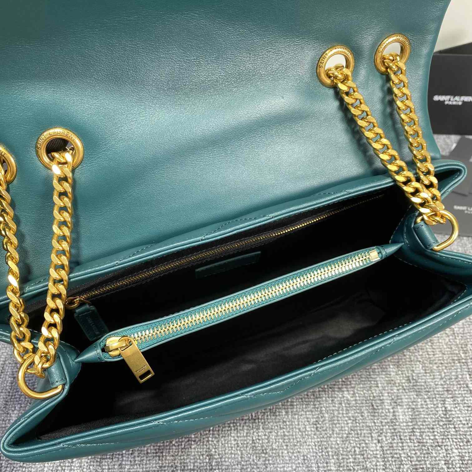 Saint Laurent Loulou Medium Chain Shoulder Bag - PerfectKickZ