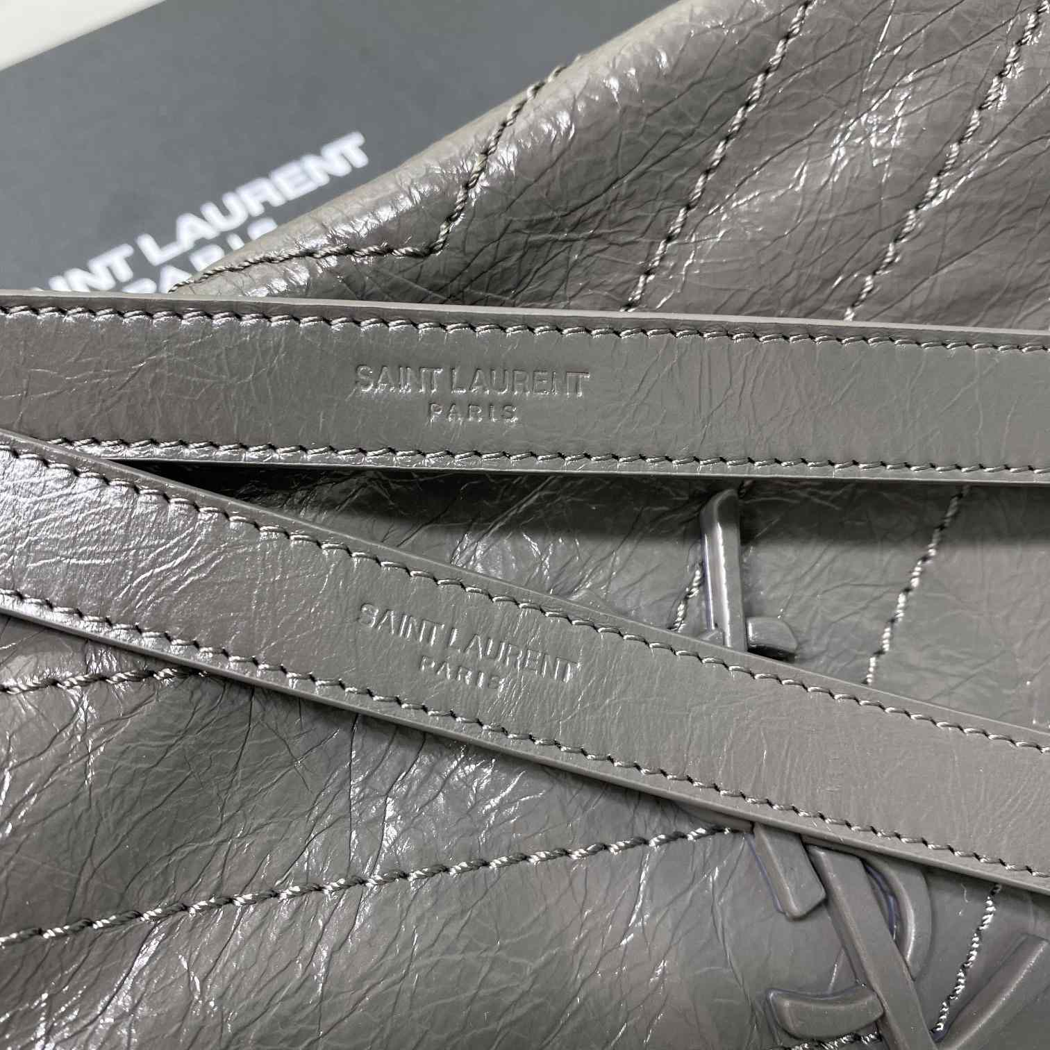Saint Laurent Niki Medium Chain Bag In Crinkled Vintage Leather  - 