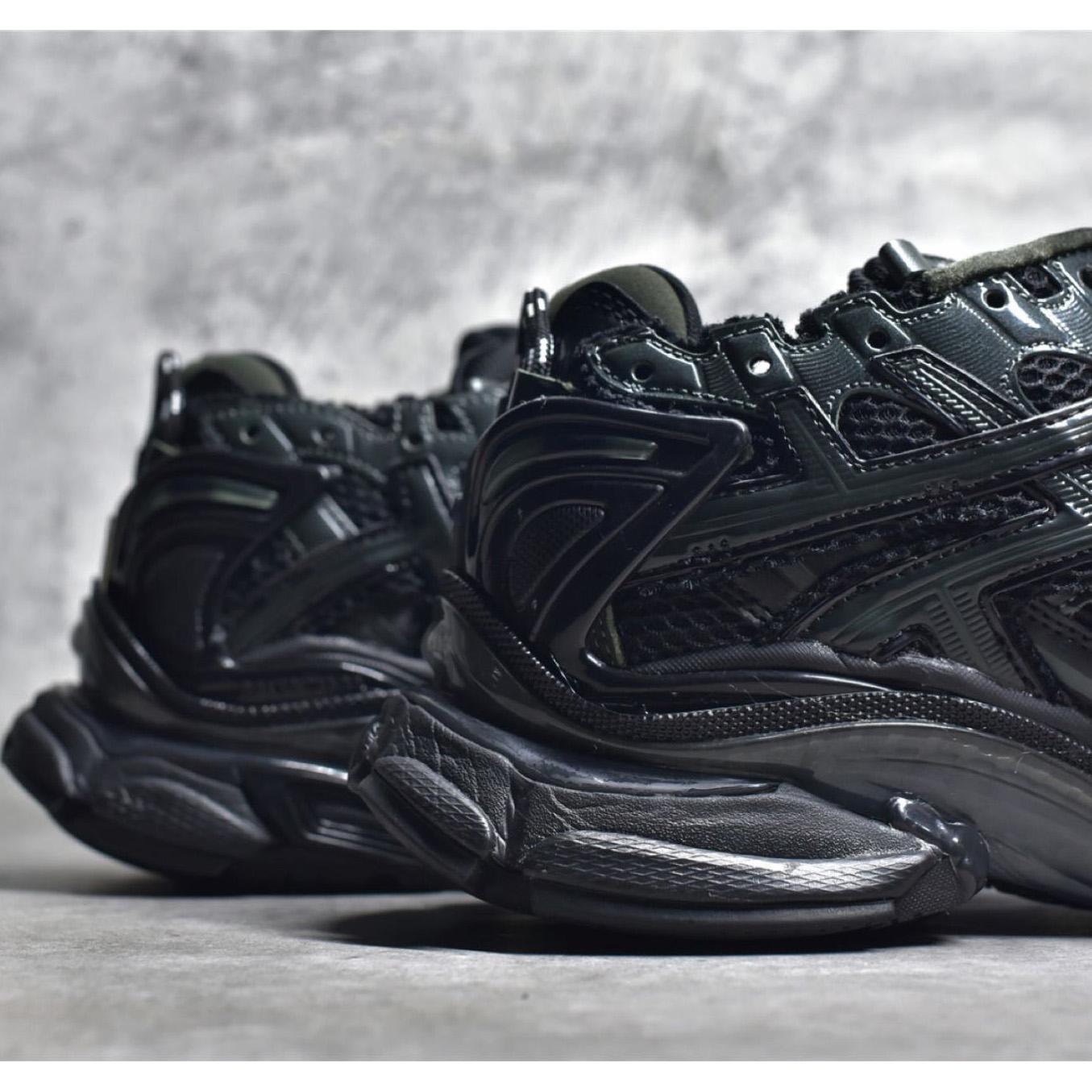 Balenciaga Runner Sneaker In Black - PerfectKickZ