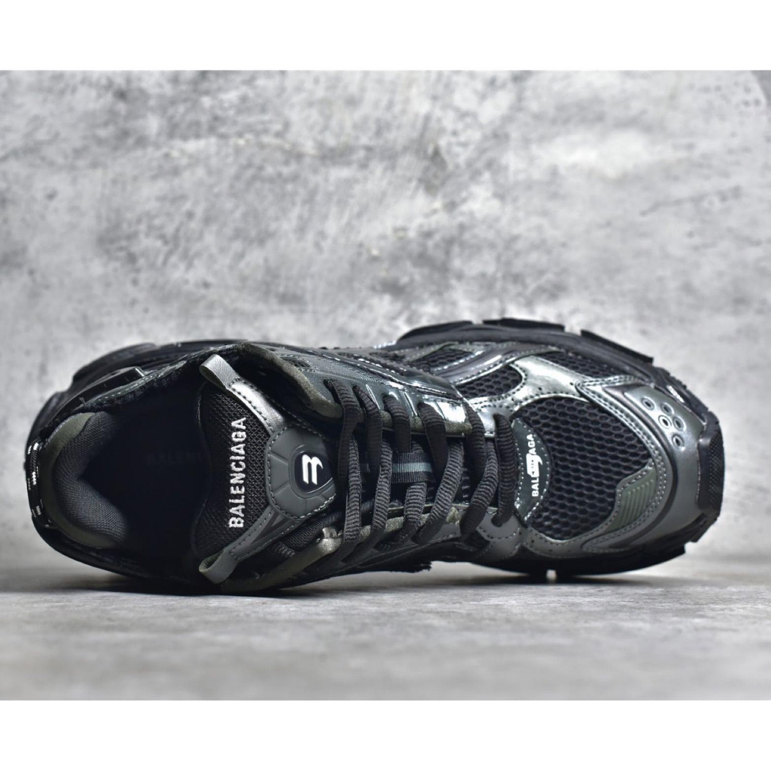 Balenciaga Runner Sneaker In Black - PerfectKickZ