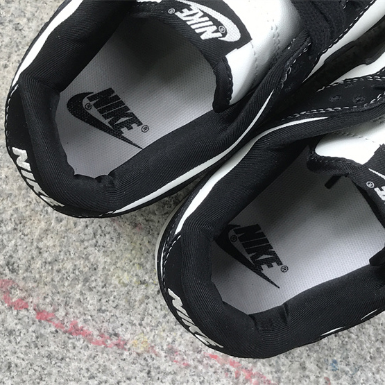 Carhartt WIP x Nike SB Dunk Low"Black/Beige/ Sneakers     FC1688-300 - 