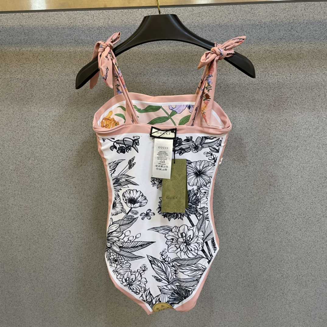 Gucci Visual Mood Reversible Tie-shoulder One Piece Swimsuit - 