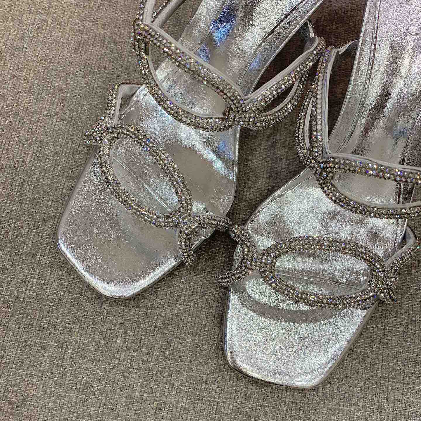 Valenti Garavani Chain 1967 Slide Sandal With Crystals  80mm - PerfectKickZ