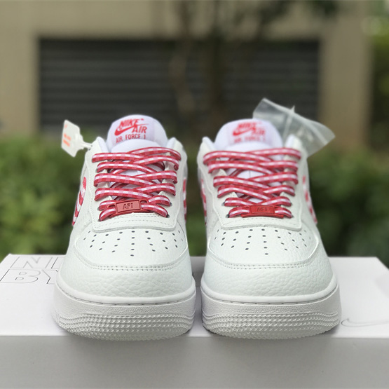 Nike Air Force 1 Low 'Red Gingham' Sneaker       DZ2784-101 - 