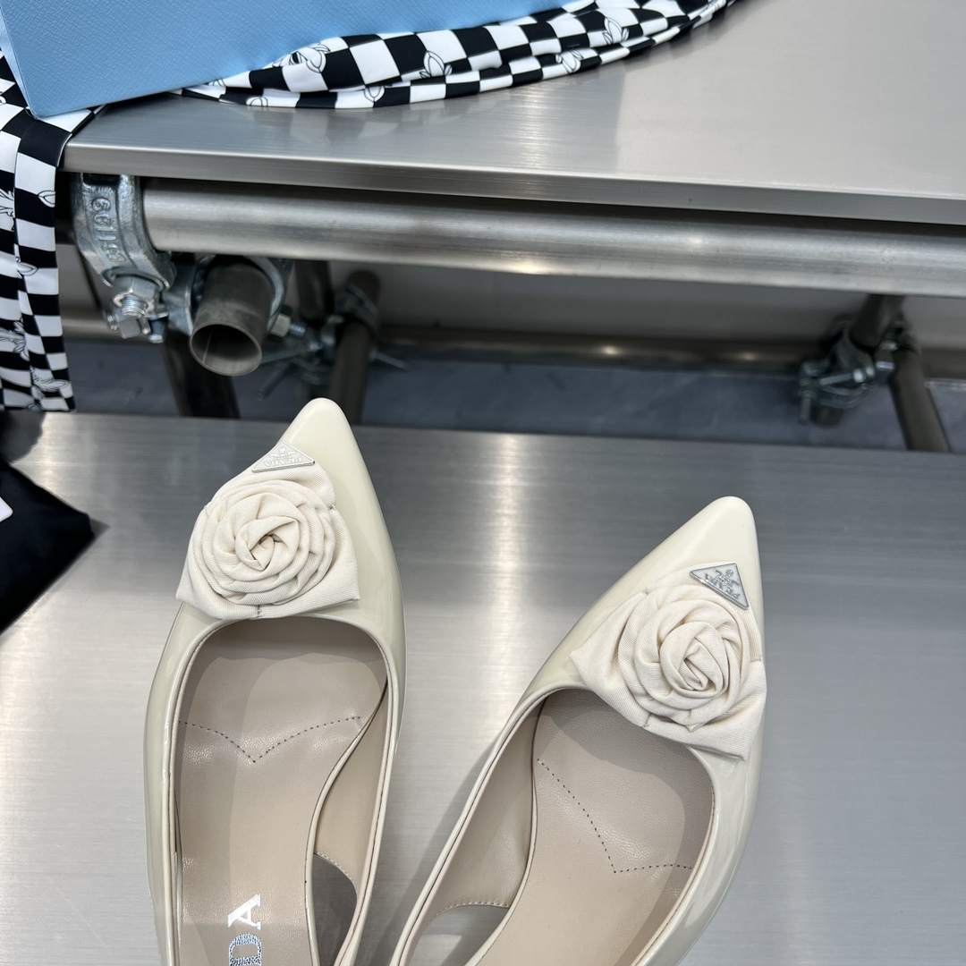 Prada 55mm Flower-appliqué Slingback Pumps - PerfectKickZ