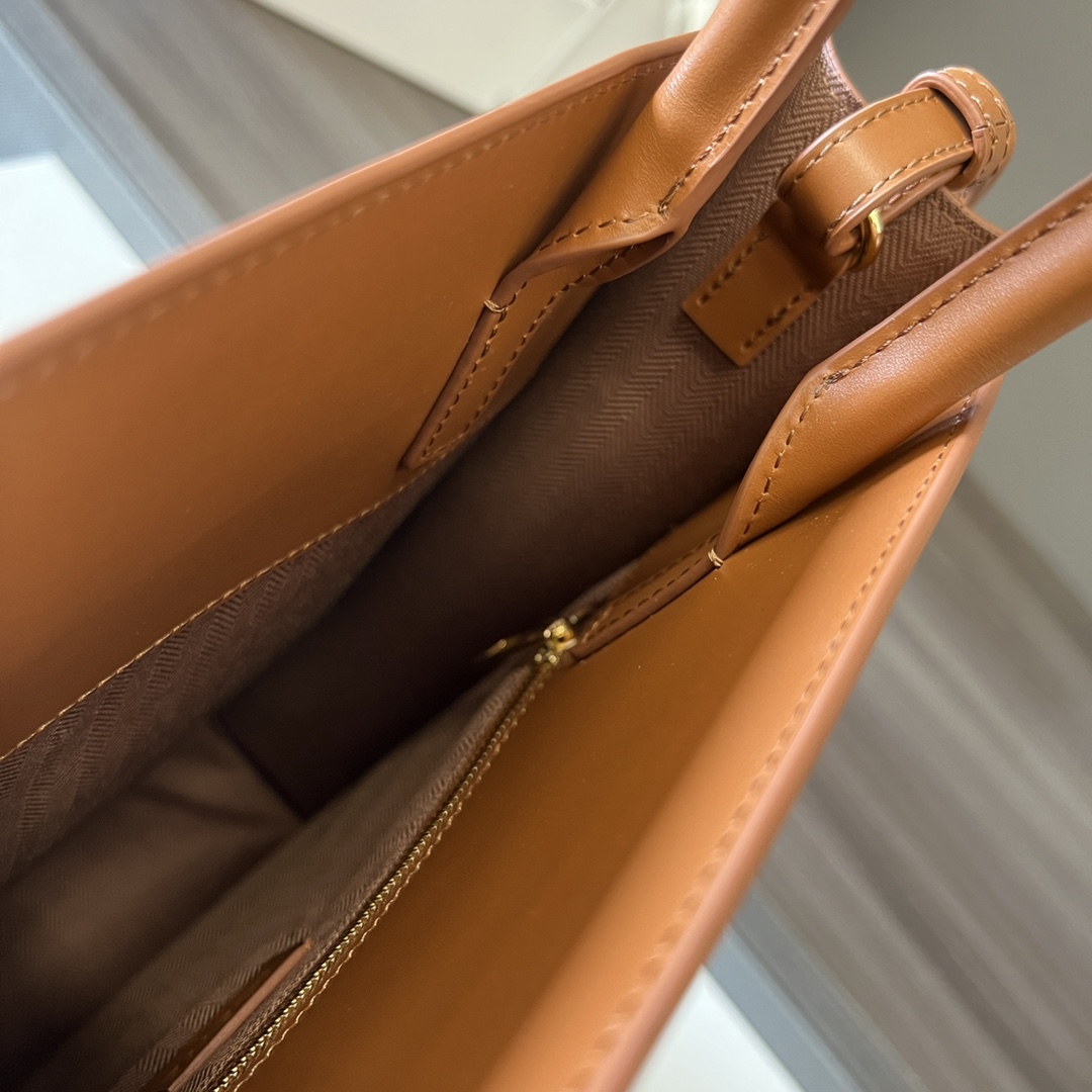 Loewe Standard A4 Tote In Sleek Calfskin - PerfectKickZ