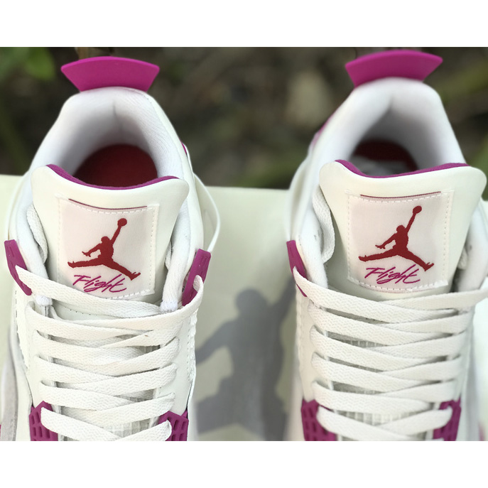 Nike SB x Air Jordan 4 Sneaker     DR5415-105 - PerfectKickZ