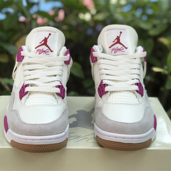 Nike SB x Air Jordan 4 Sneaker     DR5415-105 - PerfectKickZ