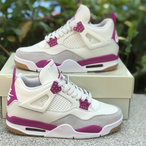 Nike SB x Air Jordan 4 Sneaker     DR5415-105 - PerfectKickZ