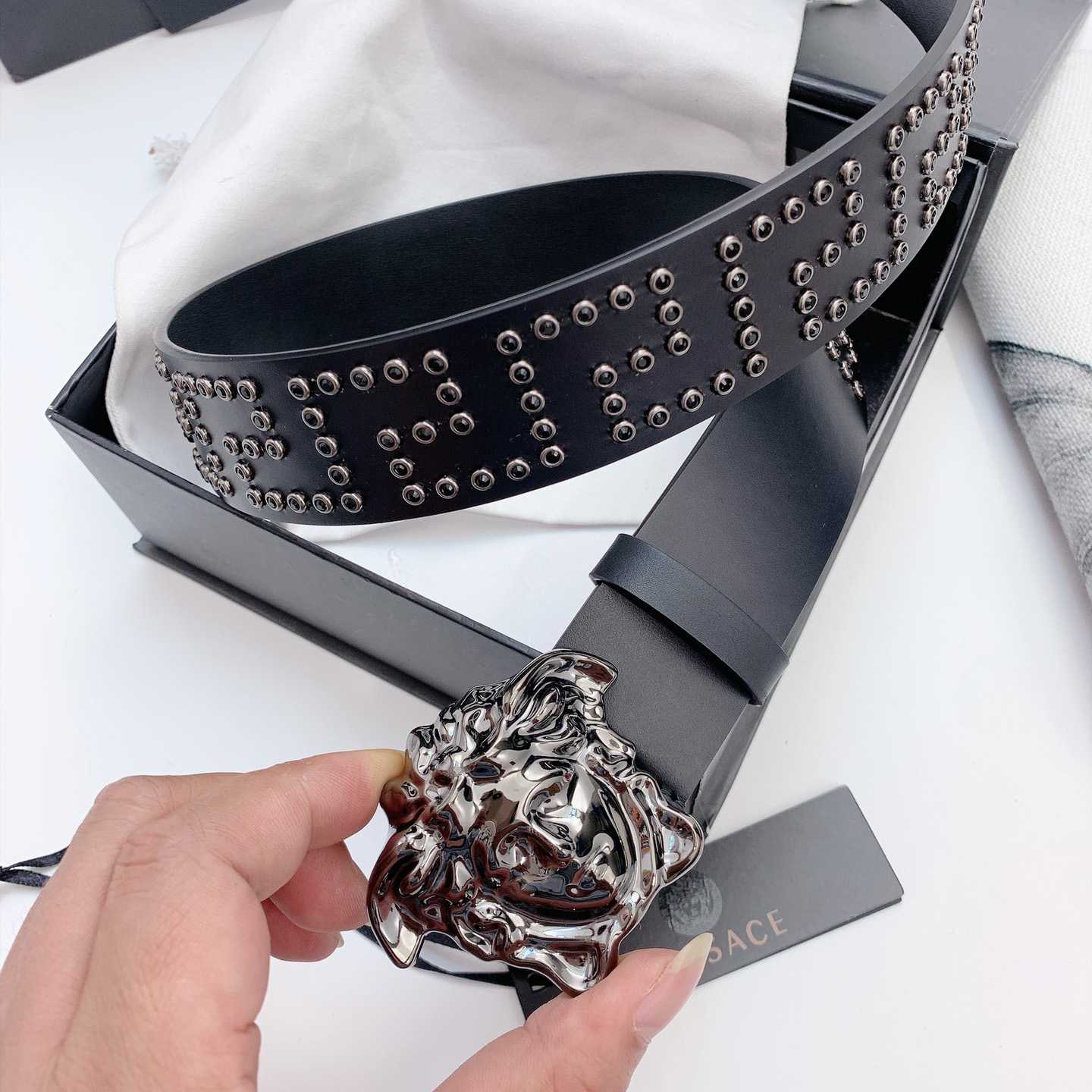 Versace Medusa Leathre Belt    40mm - PerfectKickZ