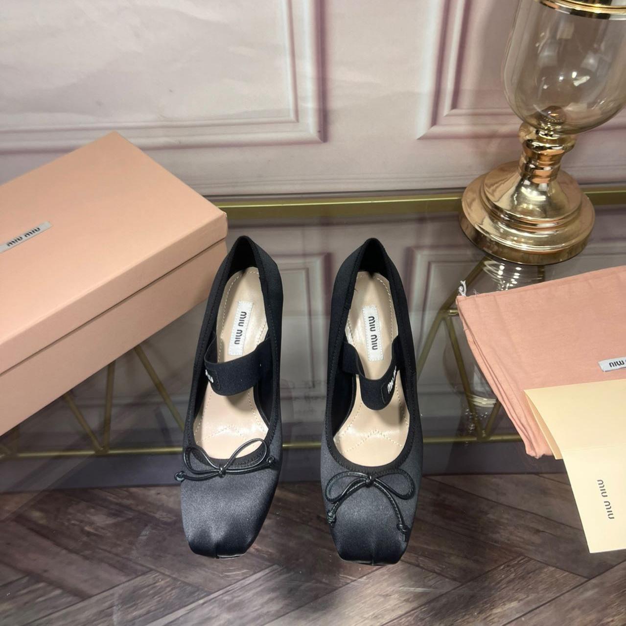 Miu Miu Satin Pumps - PerfectKickZ
