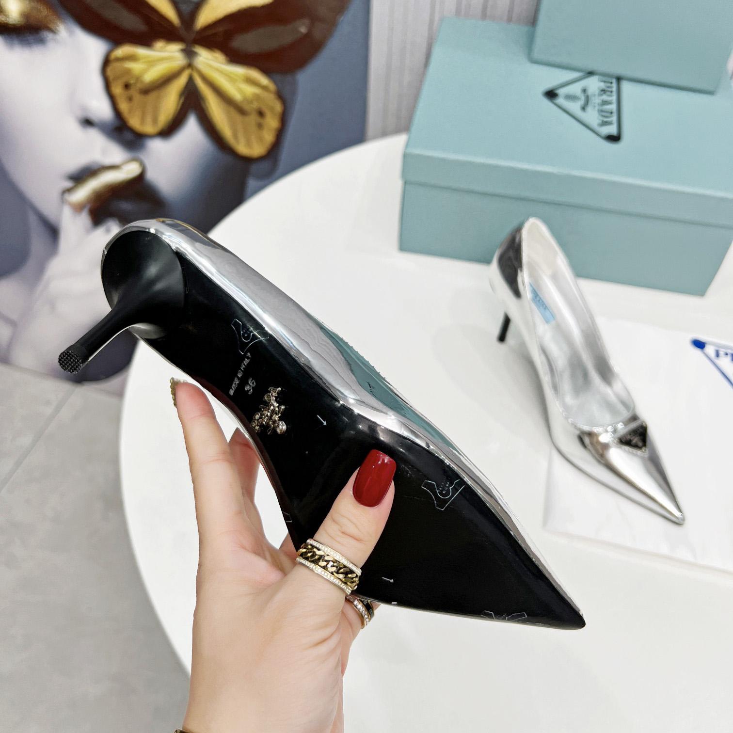 Prada Patent Leather Pumps - PerfectKickZ