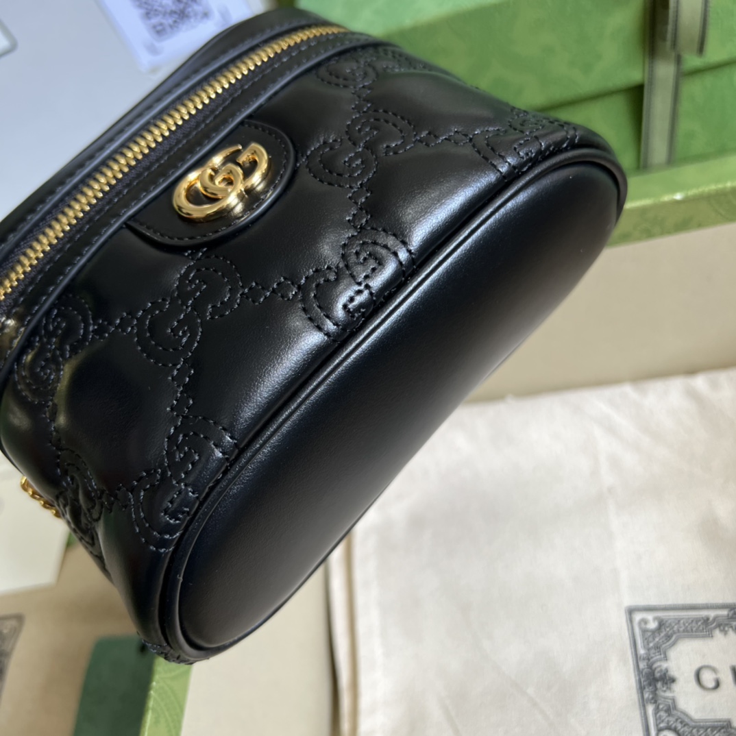 Gucci GG Matelassé Top Handle Mini Bag(16-10.5-5cm) - PerfectKickZ