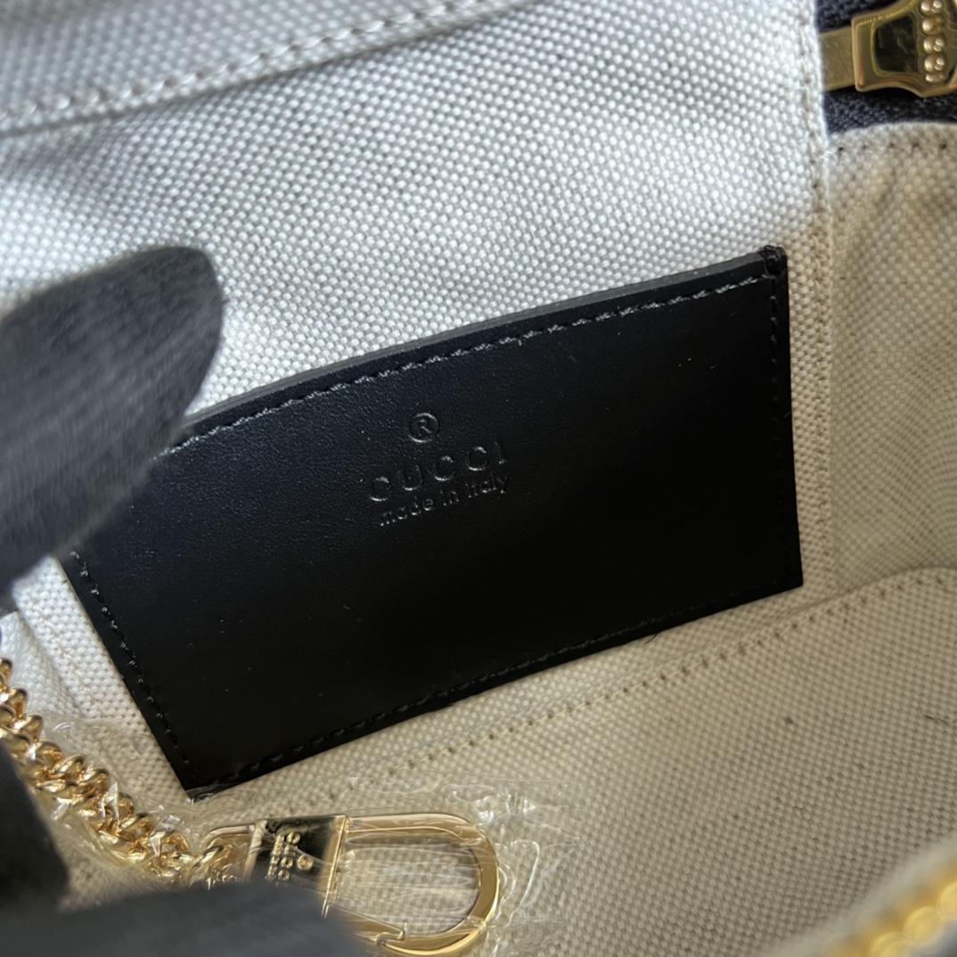 Gucci GG Matelassé Top Handle Mini Bag(16-10.5-5cm) - PerfectKickZ