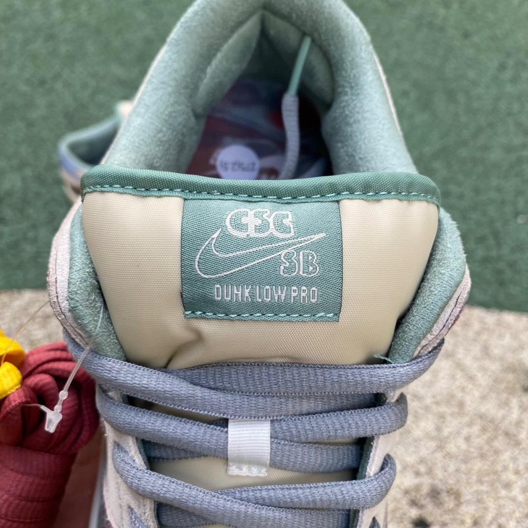 Crenshaw Skate Club x Nike SB Dunk Low Sneaker       FN4193-100 - PerfectKickZ