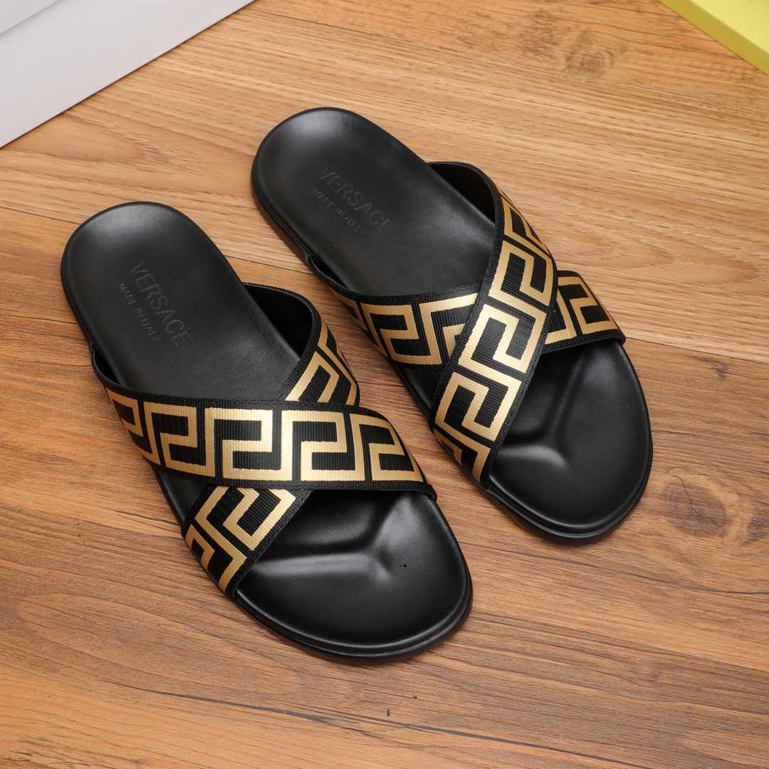 Versace Logo-print Open-toe Slides - PerfectKickZ
