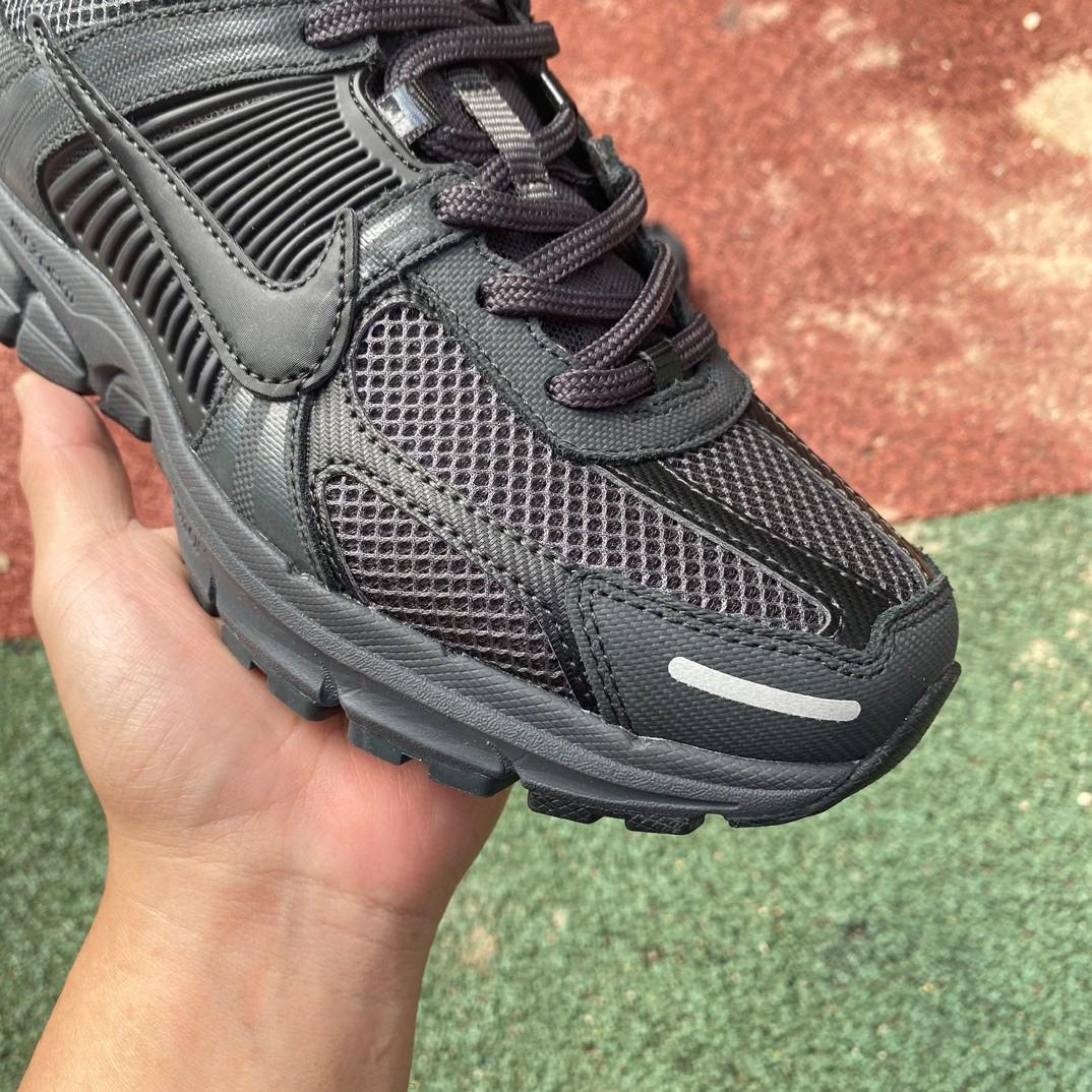 Nike Air Zoom Vomero Sneaker      bv1358-002 - PerfectKickZ