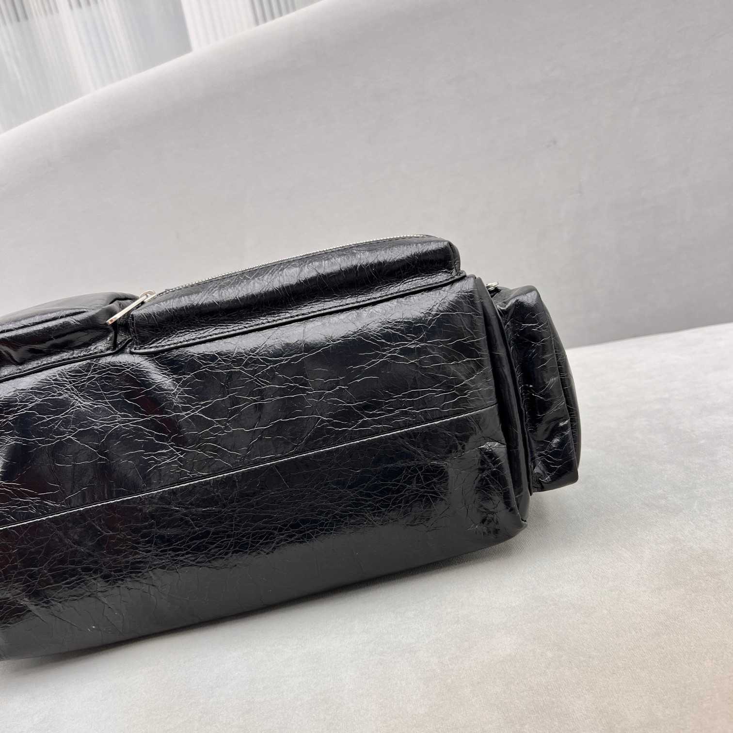 Balenciaga Superbusy Small Sling Pocket Bag (30x14x12cm) - PerfectKickZ