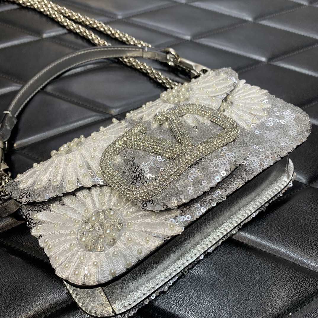 Valenti Locò Small Shoulder Bag With Floral Motif Embroidery - 