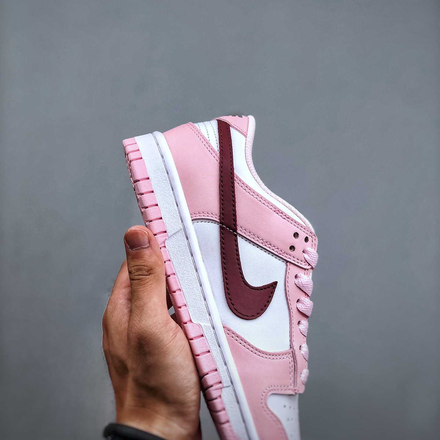 Nike Nk Dunk SB Low Sneakers       CW1590-601 - PerfectKickZ