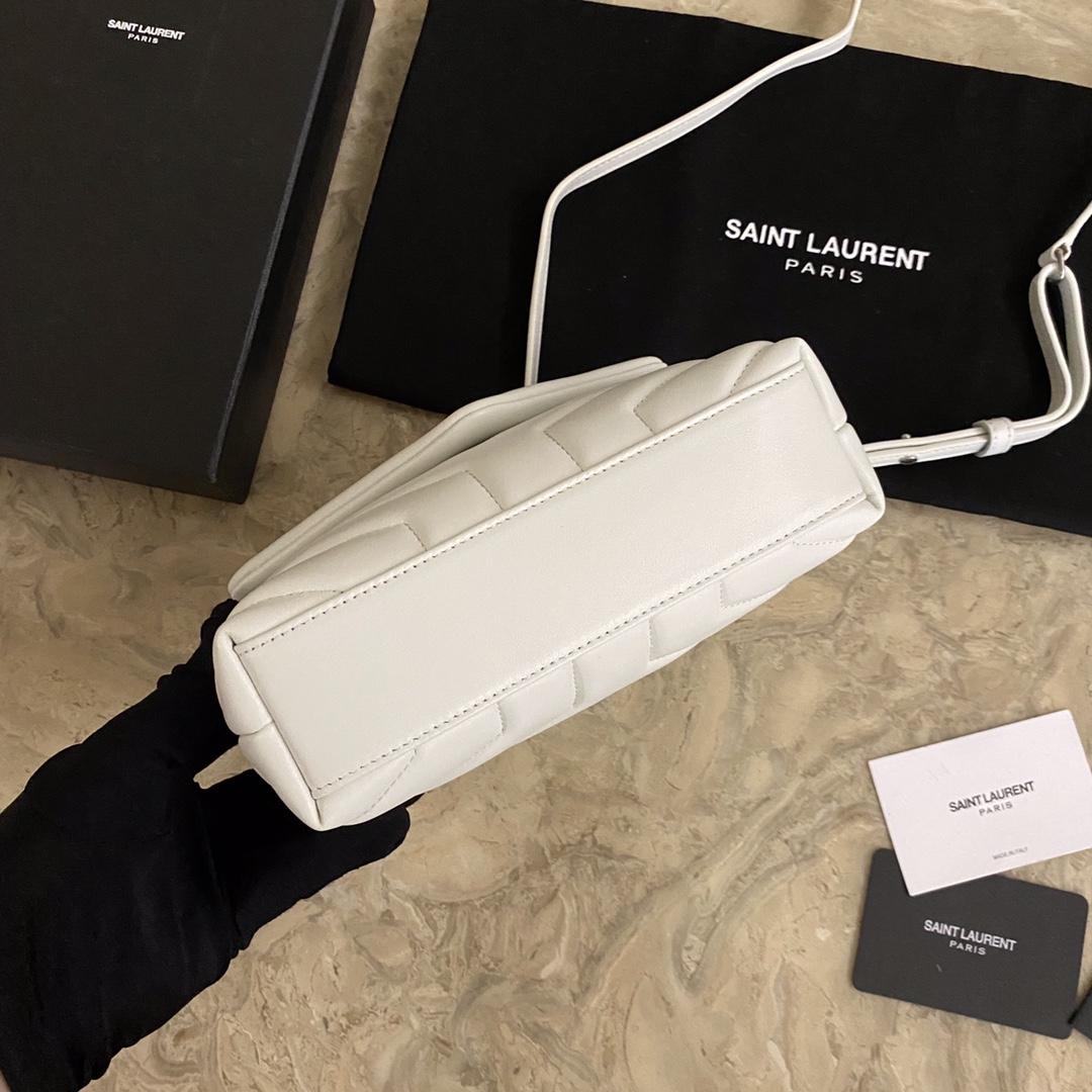 Saint Laurent Loulou Shoulder Bag (20x7x15cm) - PerfectKickZ
