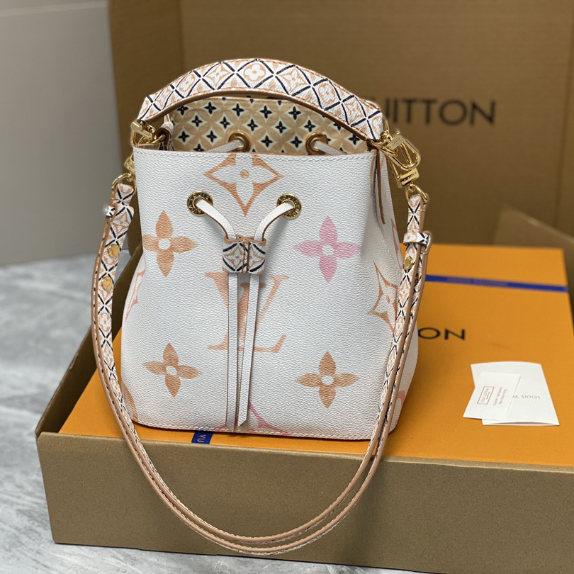 Louis Vuitton Néonoé BB  (20 x 20 x 13 cm)  M22985 - PerfectKickZ