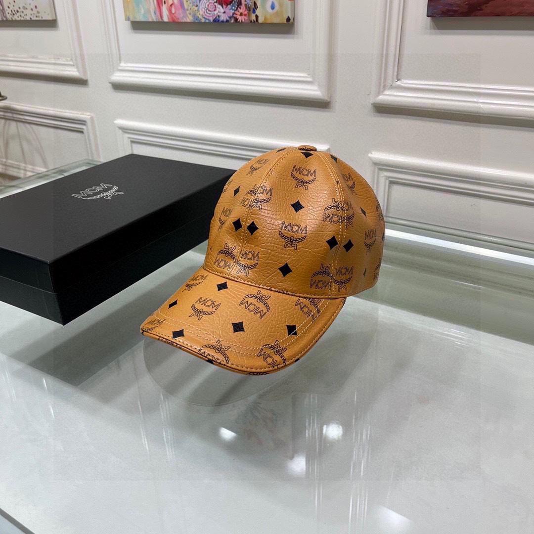 MCM Faux-leather Logo-print Cap - 