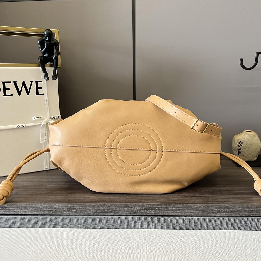 Loewe Paseo Bag In Shiny Nappa Calfskin - PerfectKickZ