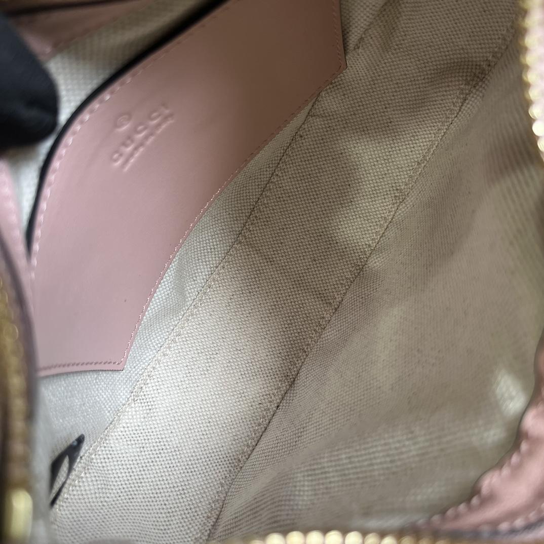 Gucci GG Matelasse Mini Bag(21x 14x 6cm) - PerfectKickZ