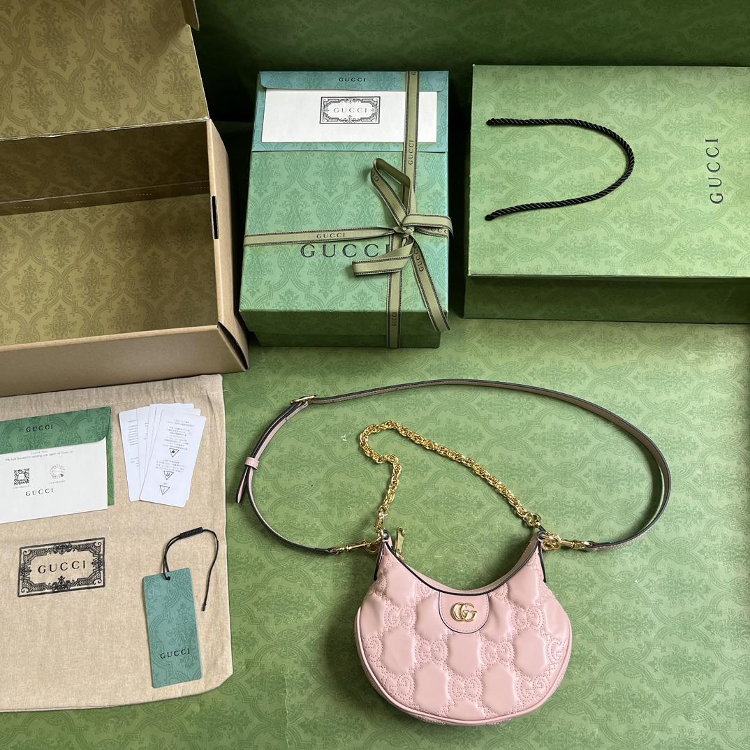 Gucci GG Matelasse Mini Bag(21x 14x 6cm) - 