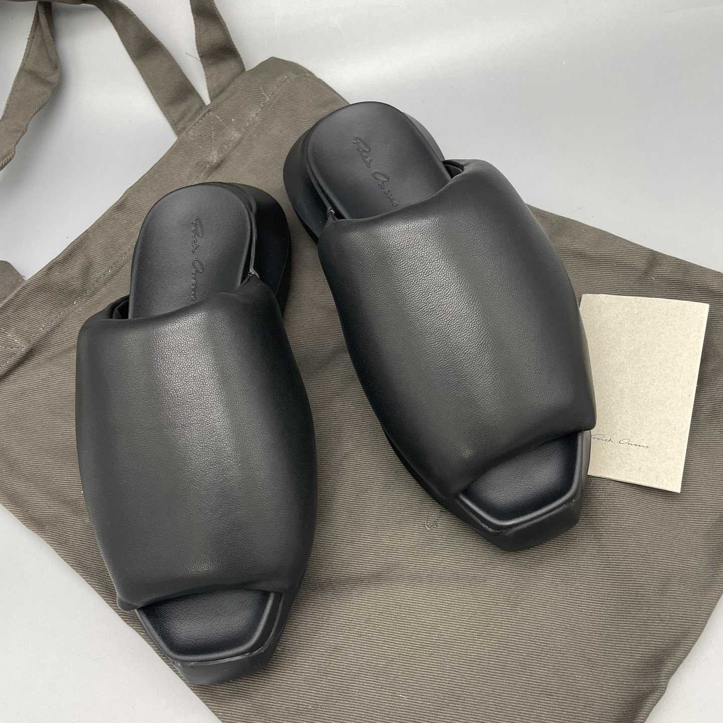 Rick Owens SS23 Edfu Geth Puffer Slide In Black - PerfectKickZ