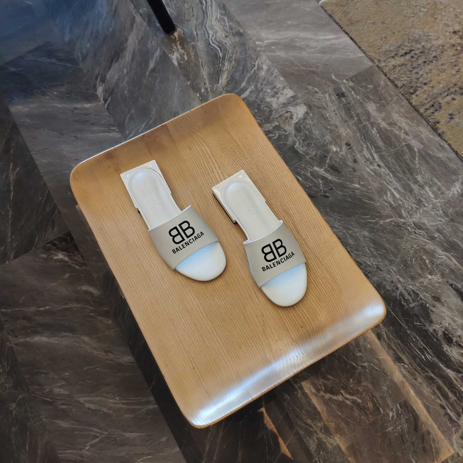 Balenciaga Box Mule Leather Sandals - PerfectKickZ