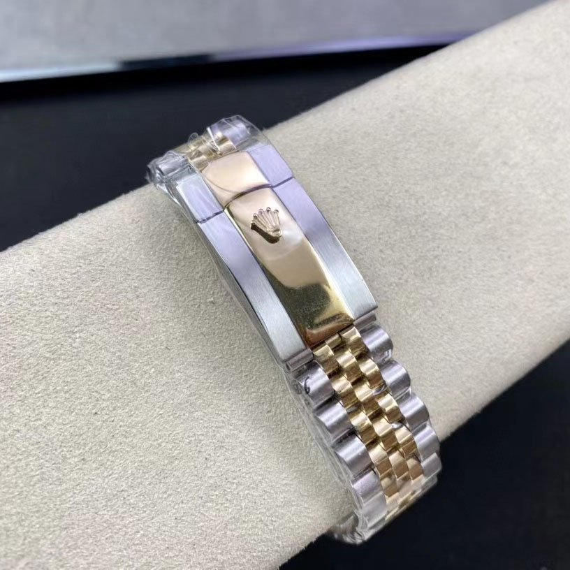 Rolex Sky DwellerWatch - PerfectKickZ