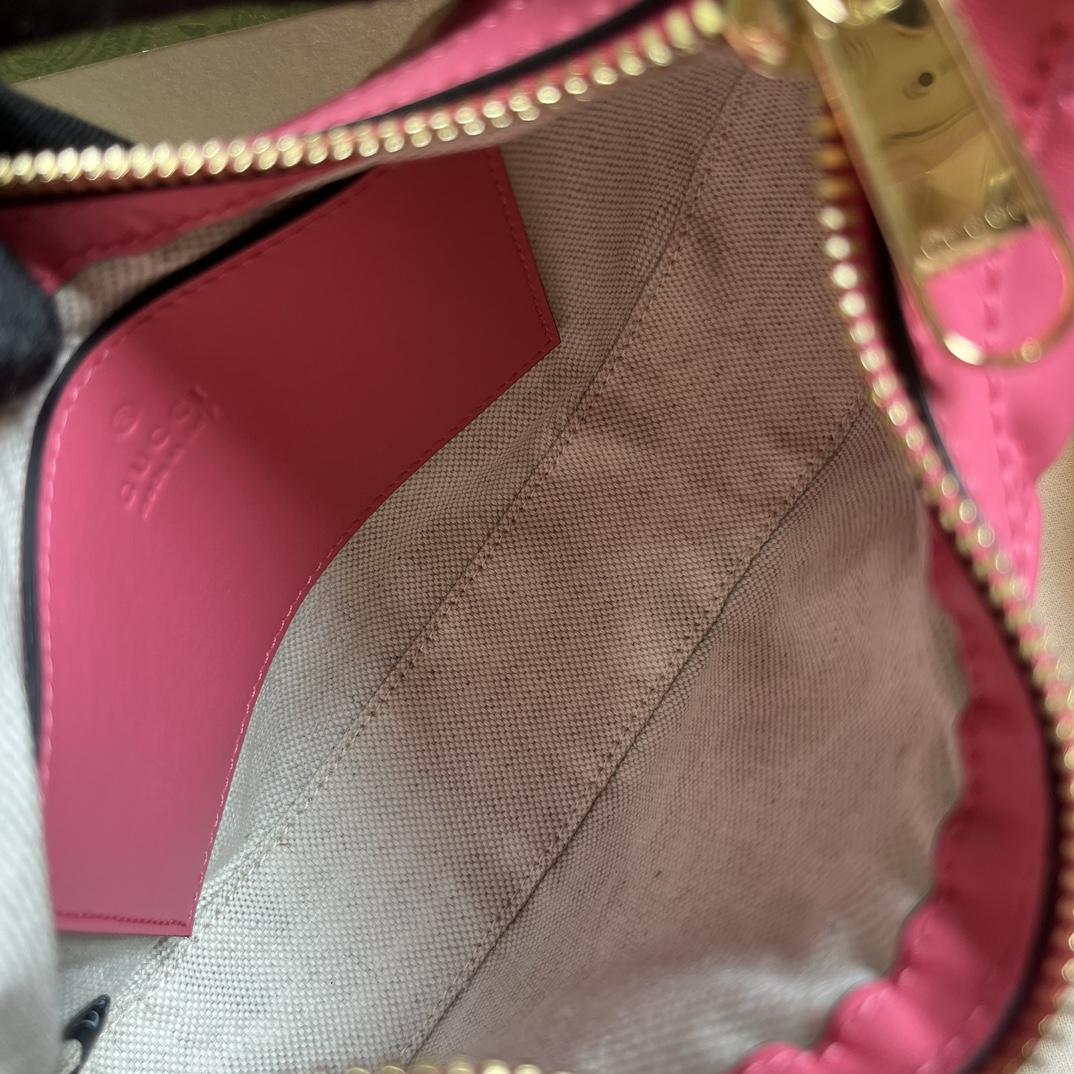 Gucci GG Matelasse Mini Bag(21x 14x 6cm) - PerfectKickZ