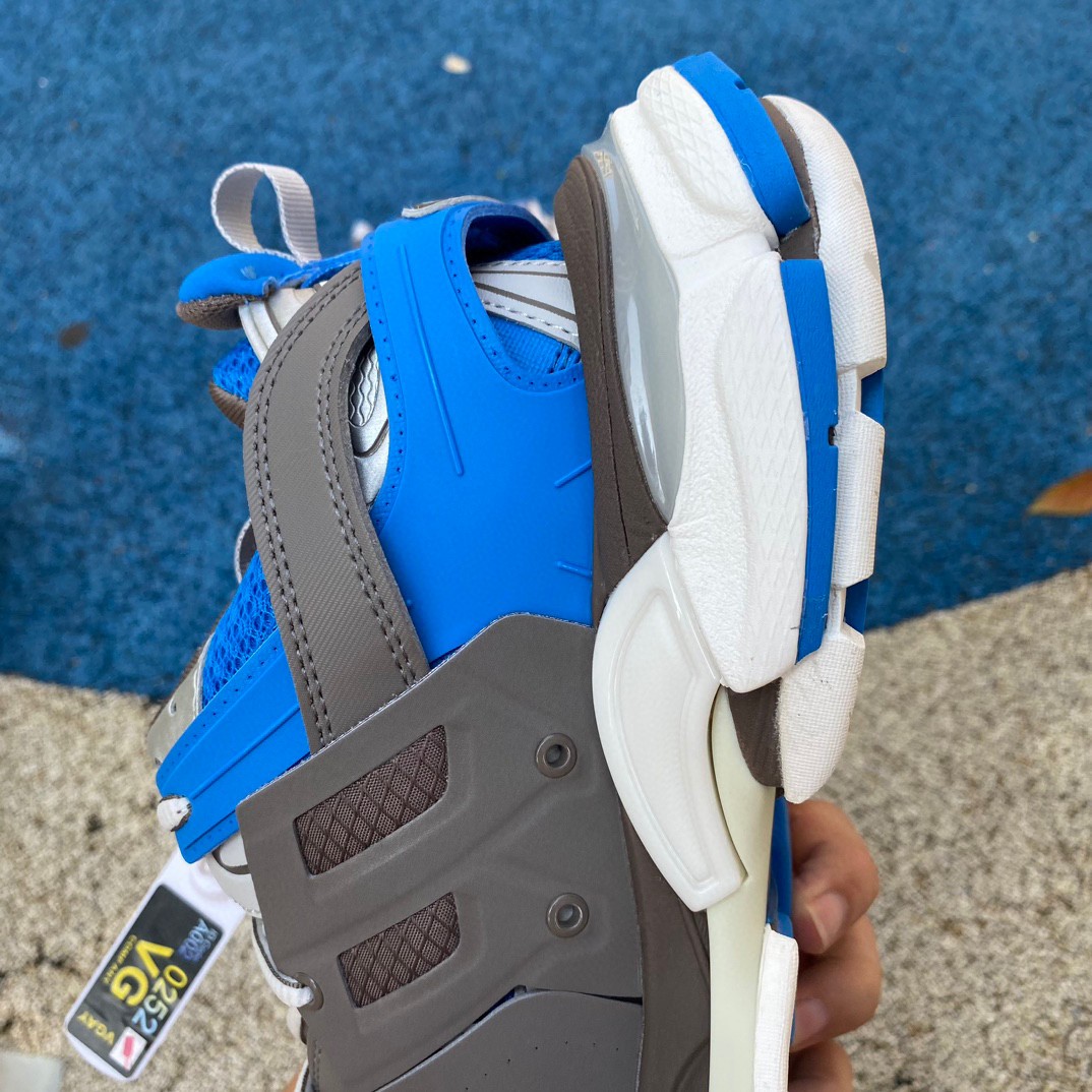 Balenciaga Track Sneaker LED in white - PerfectKickZ