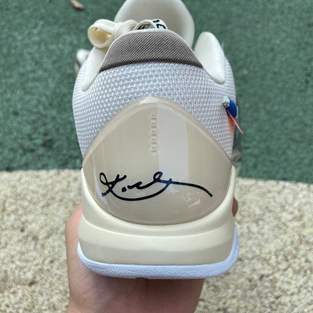 Off-white x Nike Kobe Sneaker      CZ0790-113 - PerfectKickZ