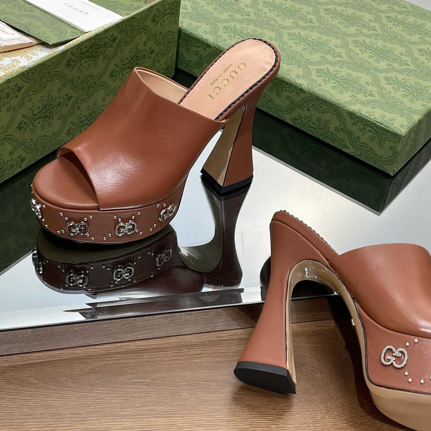 Gucci Women's Platform Slide Sandal - PerfectKickZ