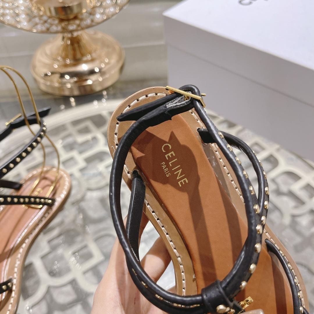 Celine Taillat Flat Sandal With Studs In Calfskin - Vegetal Tanning & Studs Black - 