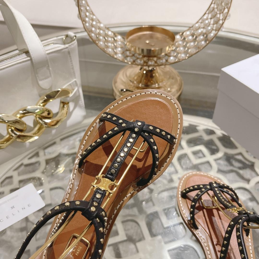 Celine Taillat Flat Sandal With Studs In Calfskin - Vegetal Tanning & Studs Black - 