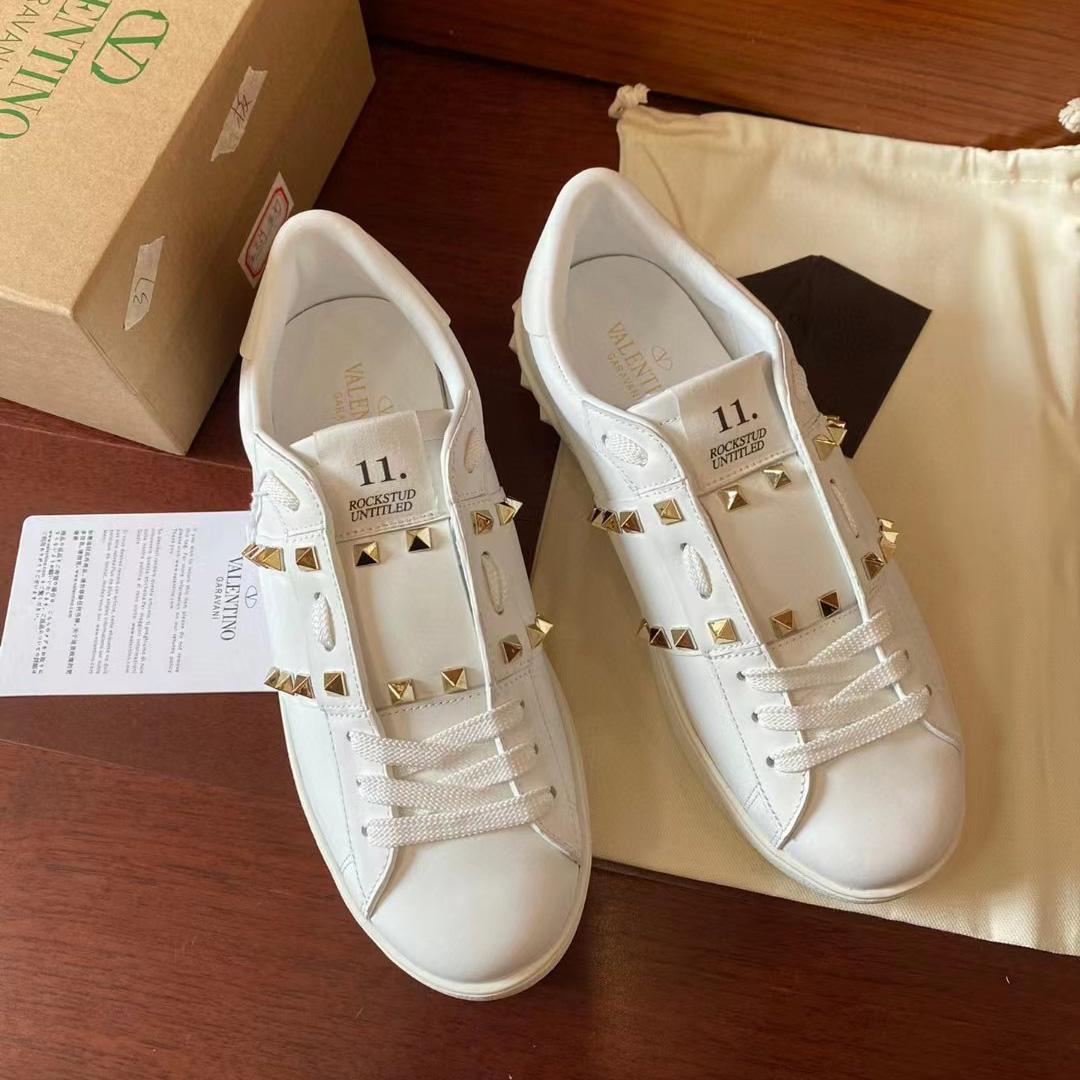 Valenti Garavani Rockstud Untitled Sneakers - PerfectKickZ