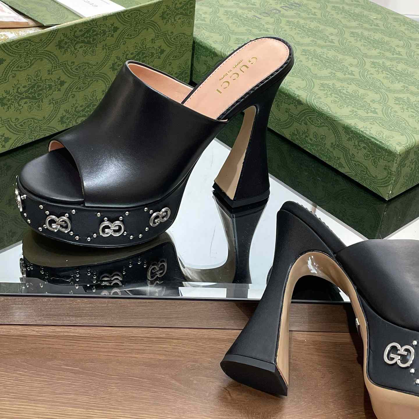Gucci Women's Platform Slide Sandal - PerfectKickZ