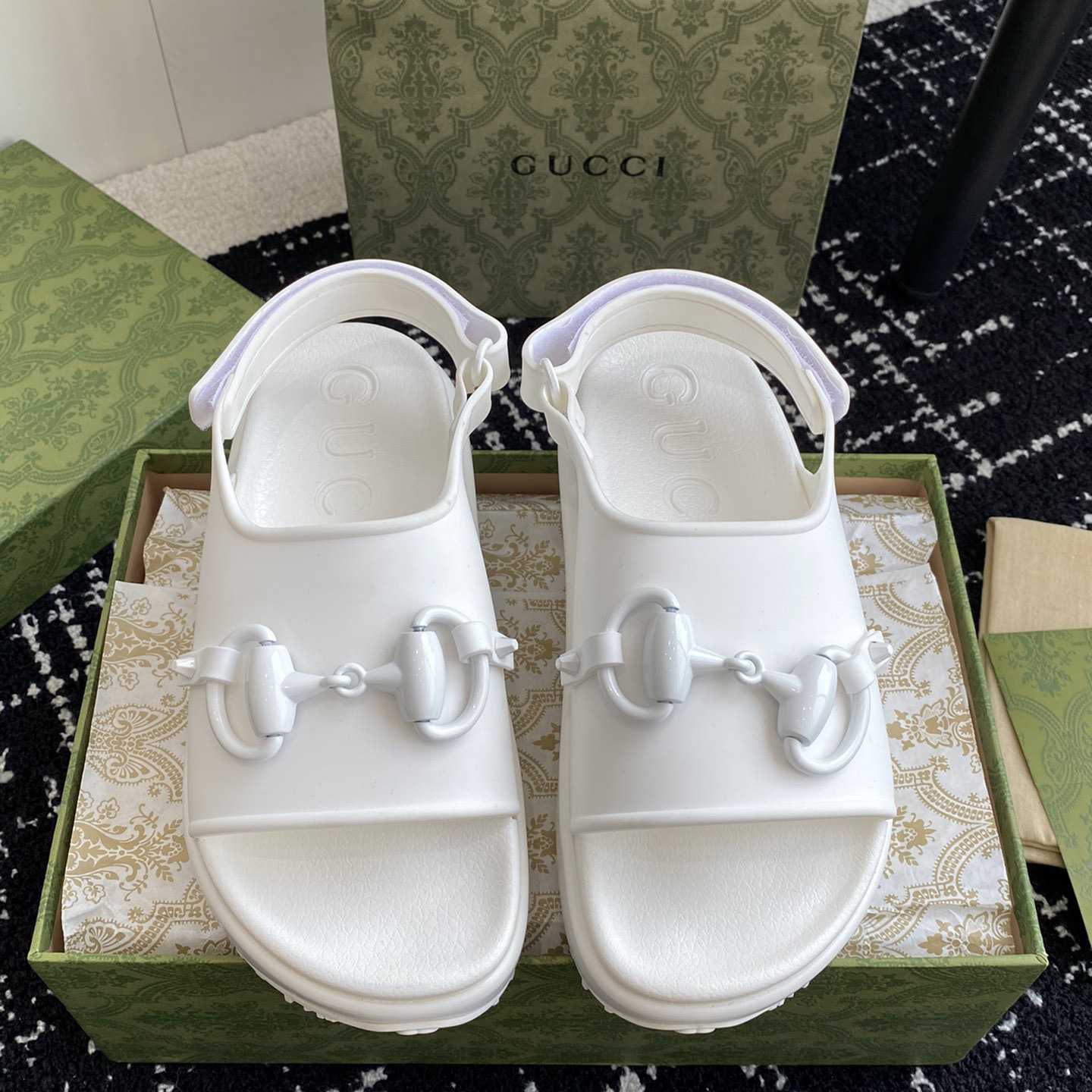 Gucci Horsebit Flatform Sandal - PerfectKickZ