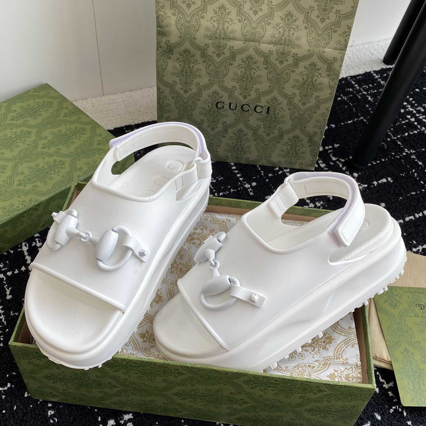 Gucci Horsebit Flatform Sandal - PerfectKickZ