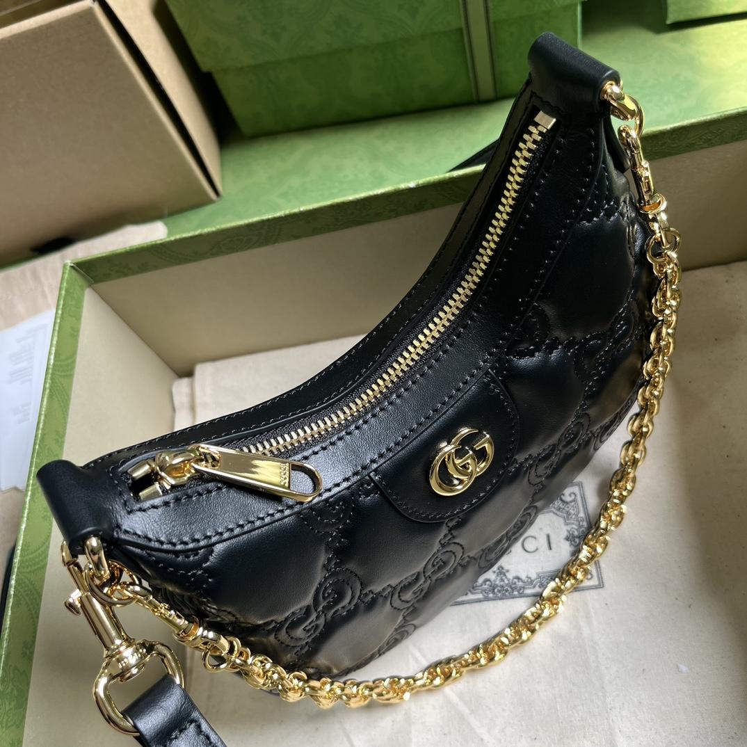 Gucci GG Matelasse Mini Bag(21x 14x 6cm) - 